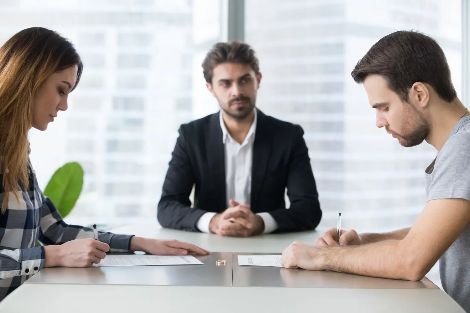 How EH Mediation Guides Couples Toward Fair and Balanced Outcomes Chelmsford